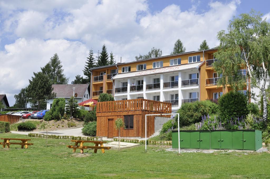 Pension Calla Dolní Vltavice Exteriör bild