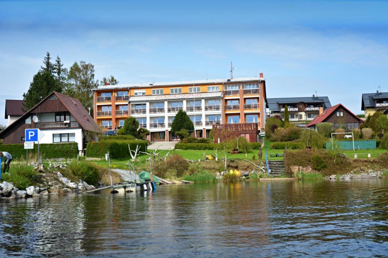 Pension Calla Dolní Vltavice Exteriör bild