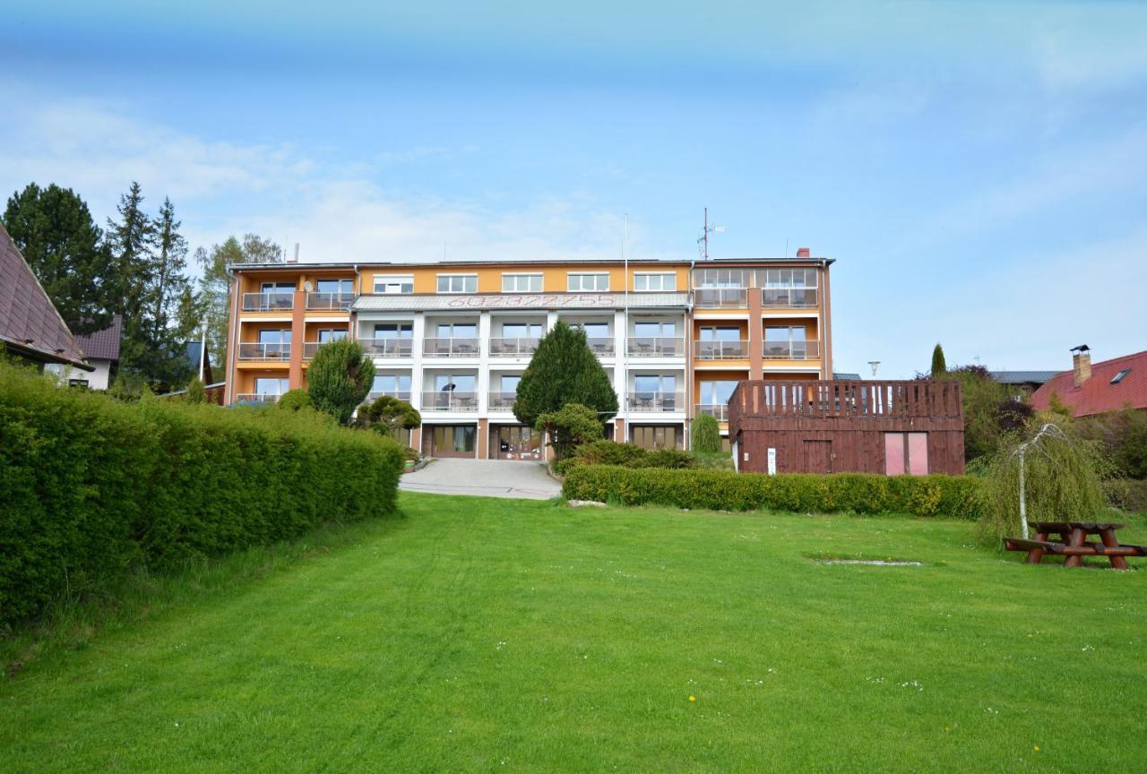 Pension Calla Dolní Vltavice Exteriör bild