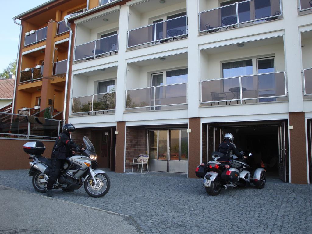 Pension Calla Dolní Vltavice Exteriör bild